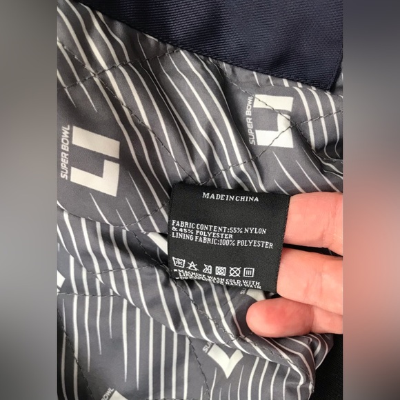 Super Bowl LI Men’s Bomber Style Jacket - Navy with Black Collar Detail, Zip Up - Picture 12 of 14